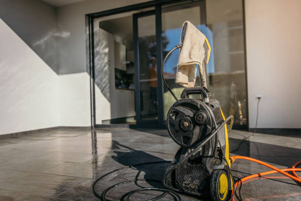 Post-Construction Pressure Washing in Hartford, MI